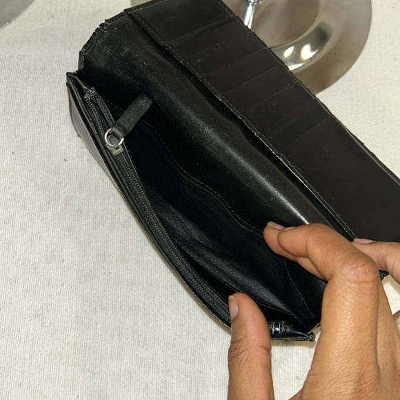 Authentic Burberry Shimmer Black Leather Long Wallet - Picture 6 of 12